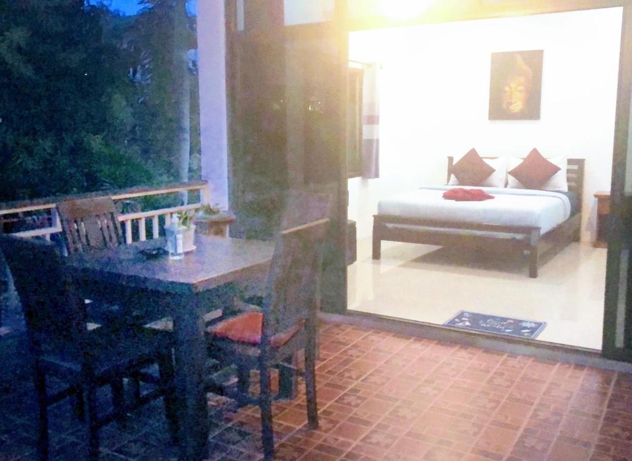 Daisy'S 2 Bedroom Family Home For Up To 5 Guests With Garden & Bbq Koh Samet Exterior foto